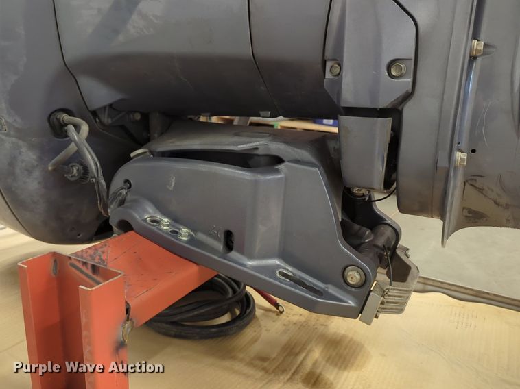 image for item DN3822 2011 Yamaha F150TLR outboard engine