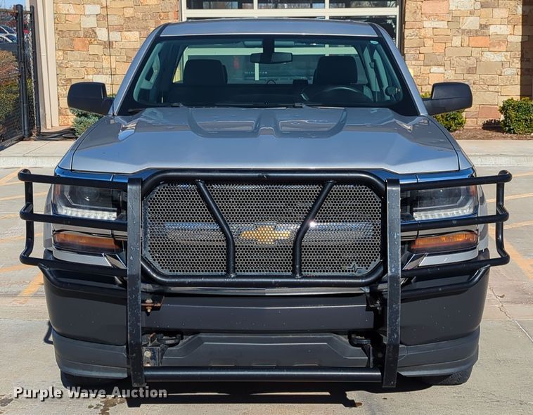 image for item DR6882 2016 Chevrolet Silverado  1500  Double Cab pickup truck