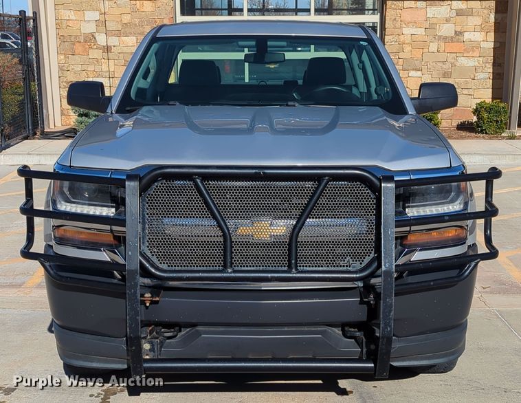 image for item DR6882 2016 Chevrolet Silverado  1500  Double Cab pickup truck