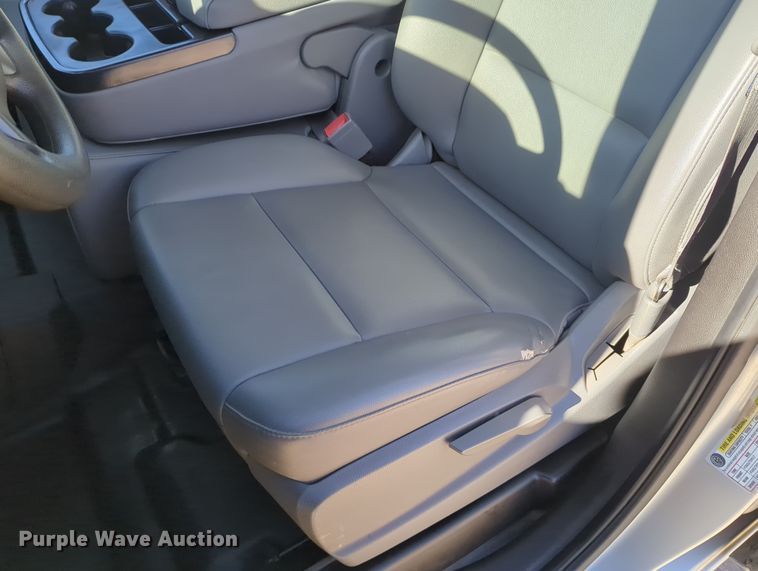 image for item DR6882 2016 Chevrolet Silverado  1500  Double Cab pickup truck