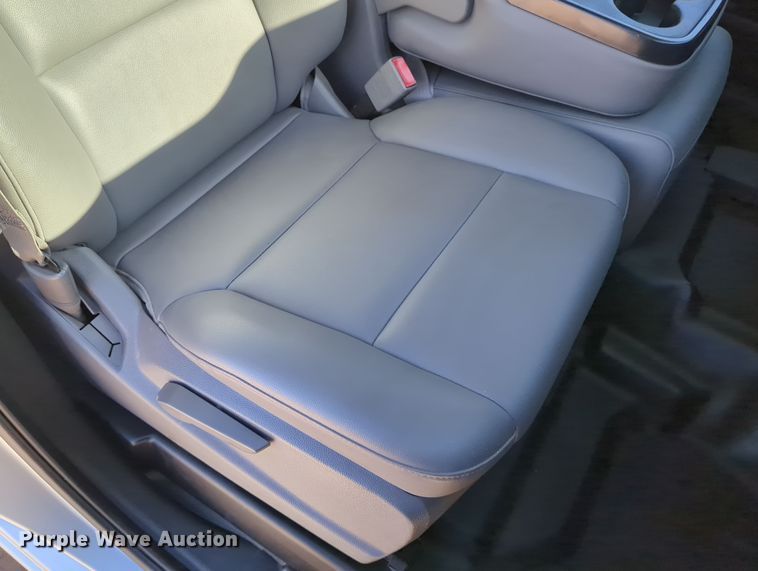 image for item DR6882 2016 Chevrolet Silverado  1500  Double Cab pickup truck