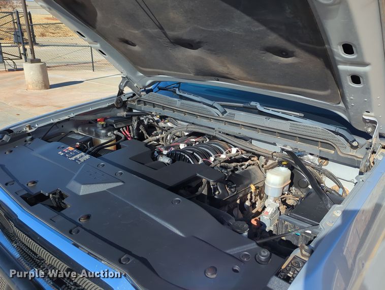 image for item DR6882 2016 Chevrolet Silverado  1500  Double Cab pickup truck