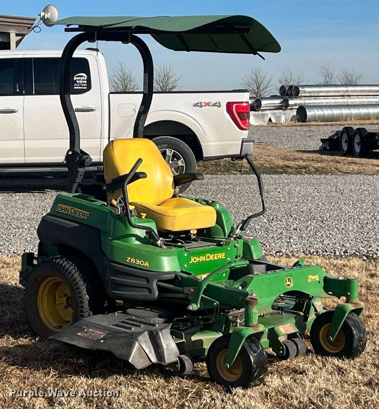 image for item EI0557 John Deere Z830A ZTR lawn mower