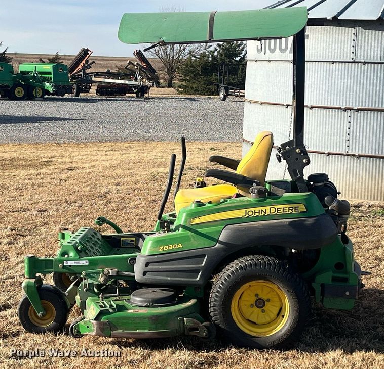 image for item EI0557 John Deere Z830A ZTR lawn mower