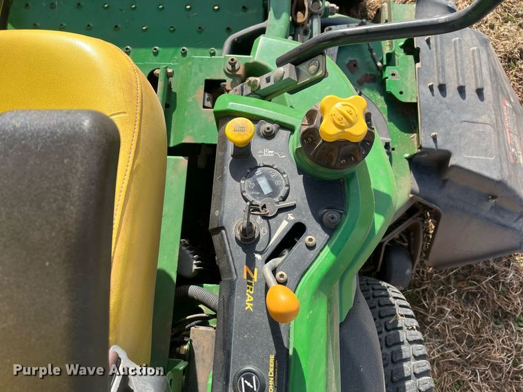 image for item EI0557 John Deere Z830A ZTR lawn mower