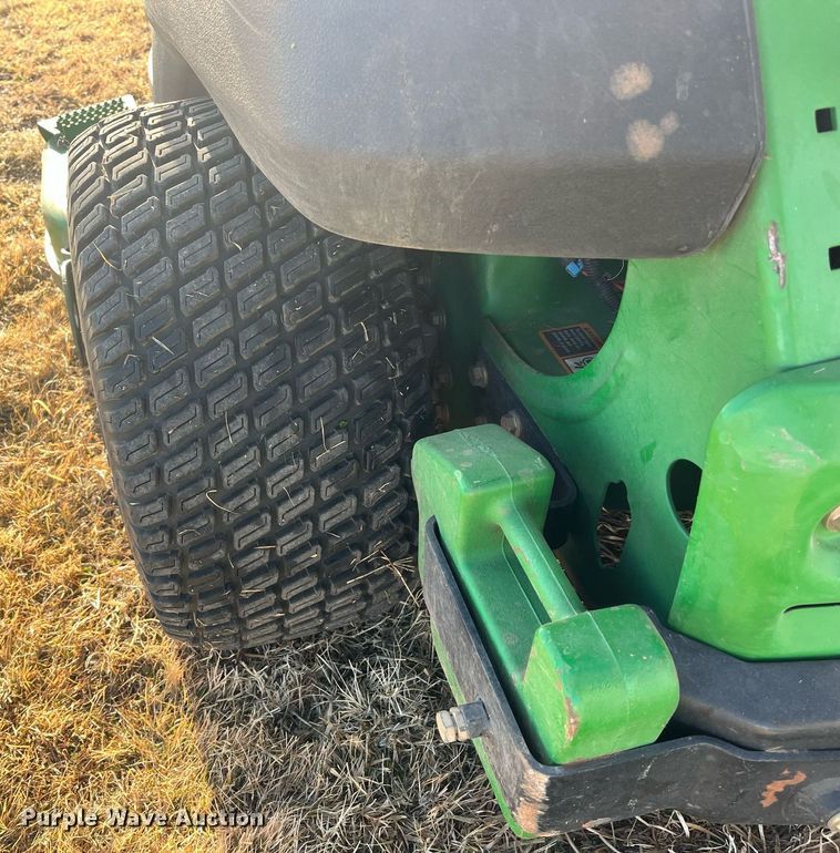 image for item EI0557 John Deere Z830A ZTR lawn mower