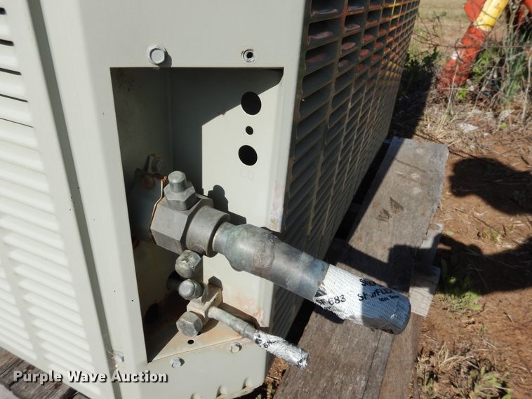 image for item GE9463 Trane XE1200  air conditioner