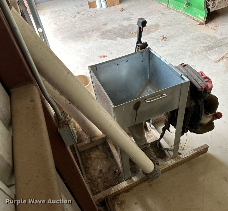 image for item LK9713 Speed Feed  feed delivery system