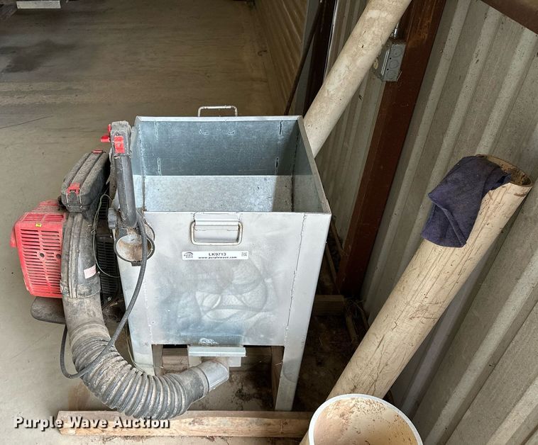 image for item LK9713 Speed Feed  feed delivery system