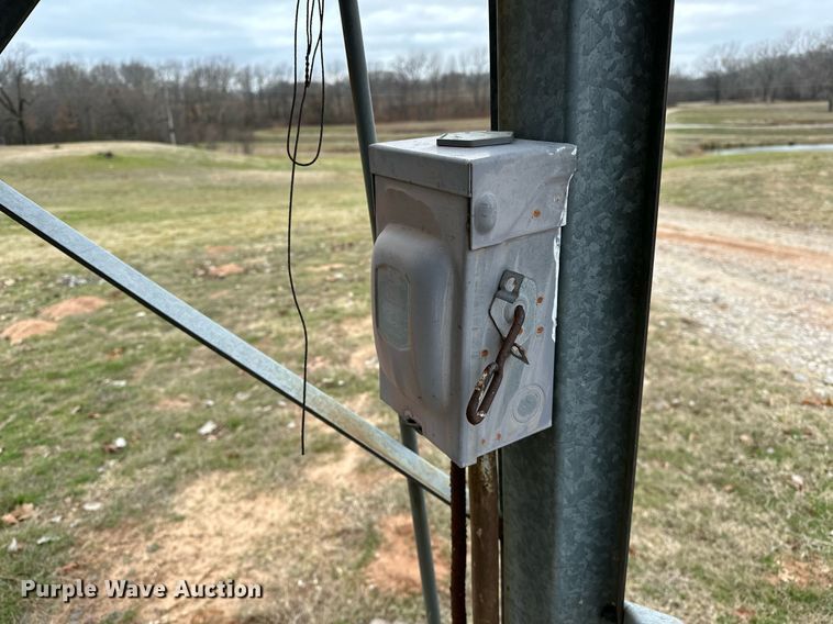 image for item LK9715 Grain bin