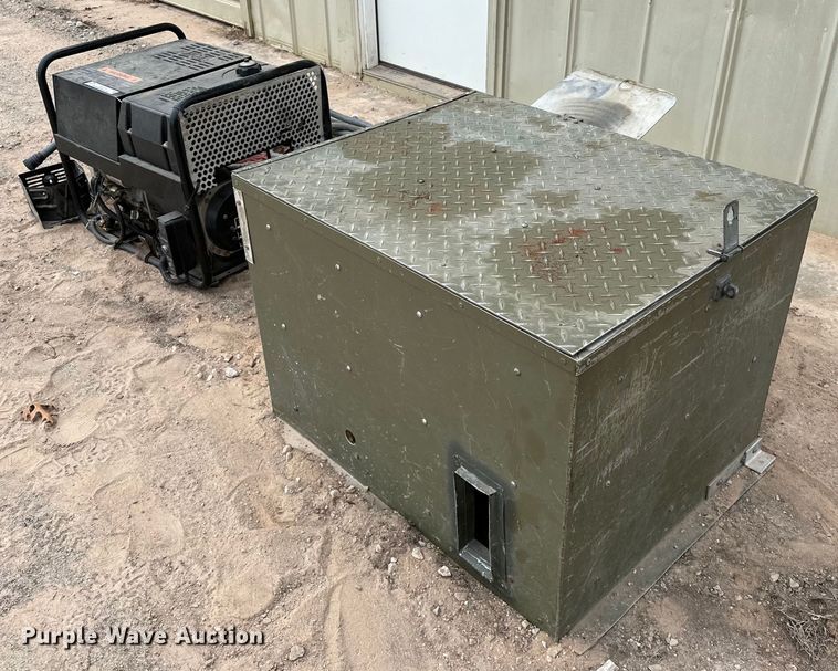 image for item LK9716 (2) Smith-Root electro fishers