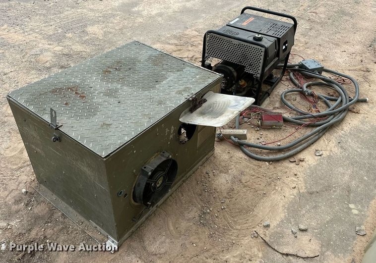 image for item LK9716 (2) Smith-Root electro fishers