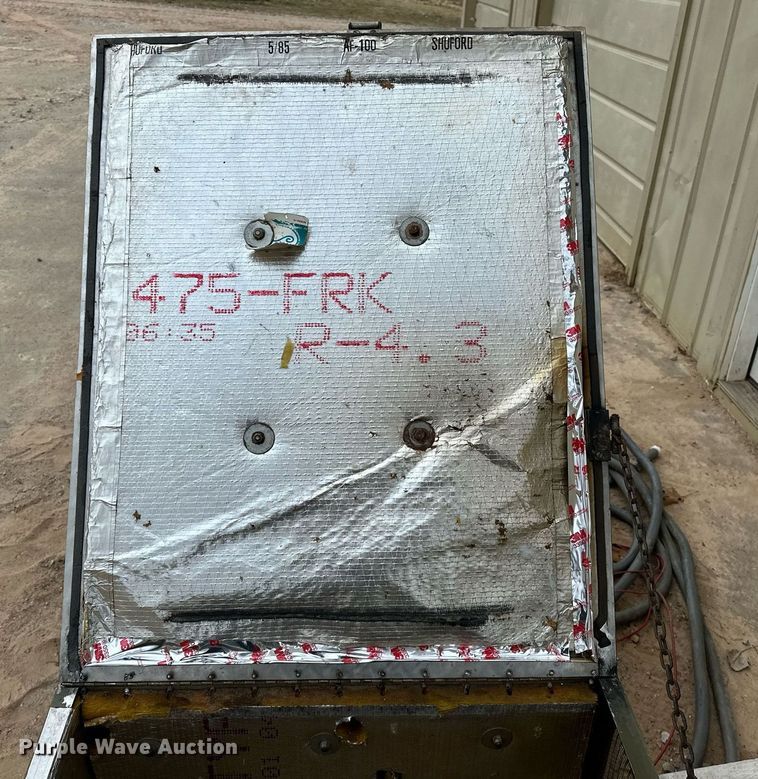 image for item LK9716 (2) Smith-Root electro fishers