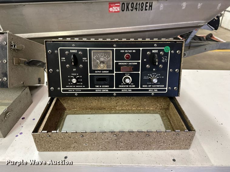 image for item LK9716 (2) Smith-Root electro fishers