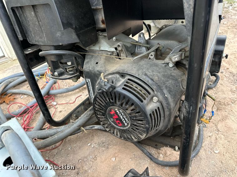 image for item LK9716 (2) Smith-Root electro fishers