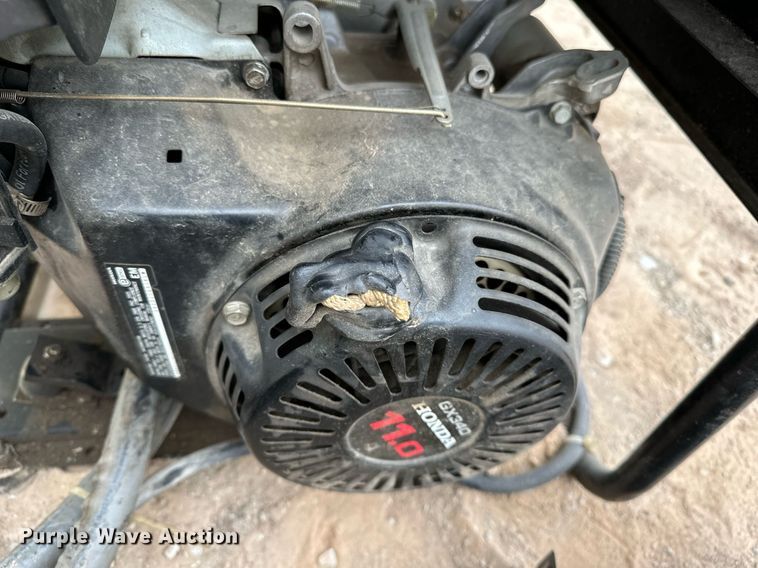 image for item LK9716 (2) Smith-Root electro fishers