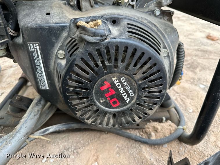 image for item LK9716 (2) Smith-Root electro fishers