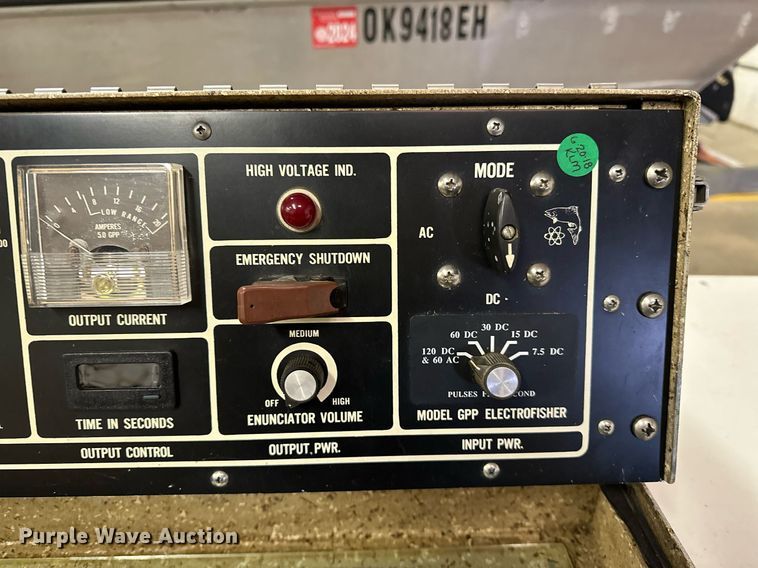 image for item LK9716 (2) Smith-Root electro fishers