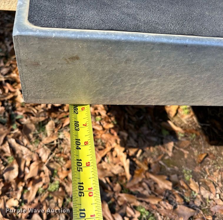 image for item LK9726 2007 Blue Wave  220 Deluxe boat