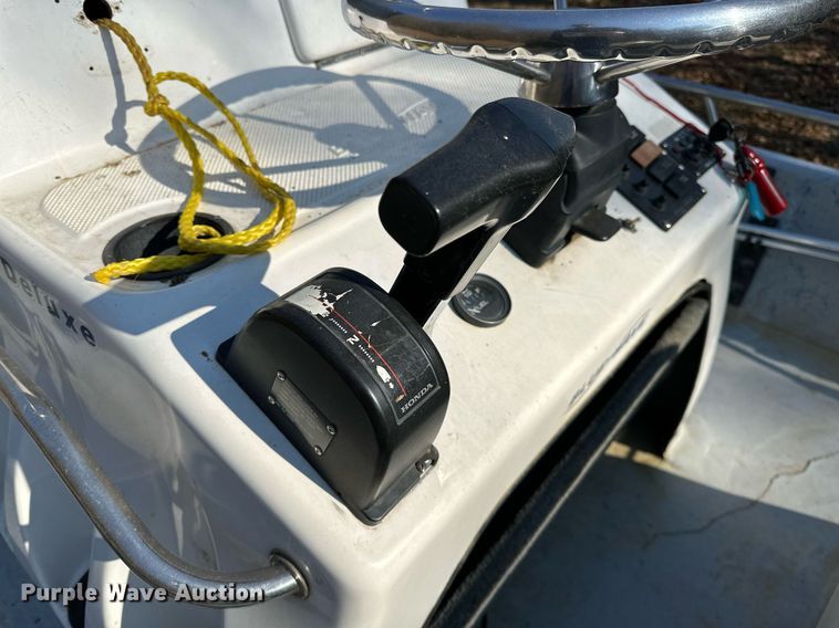 image for item LK9726 2007 Blue Wave  220 Deluxe boat