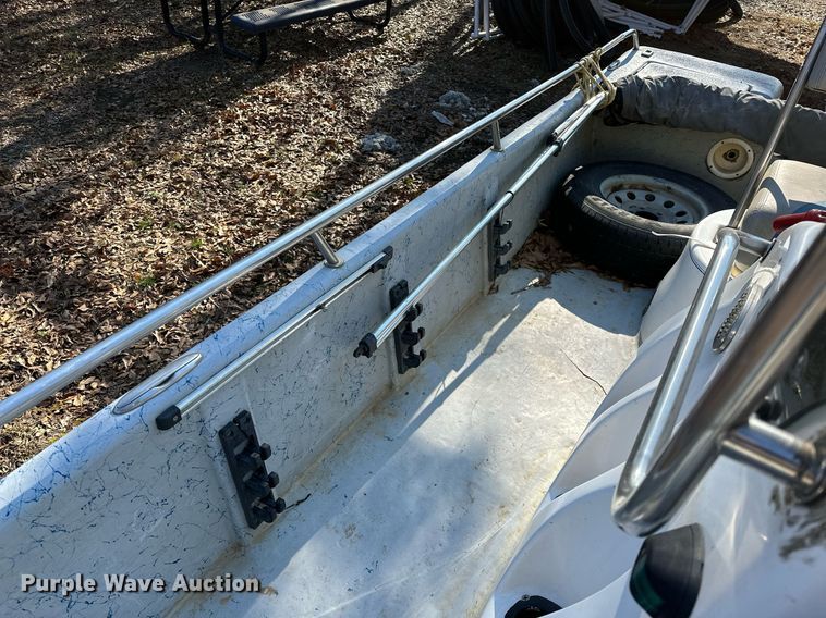 image for item LK9726 2007 Blue Wave  220 Deluxe boat