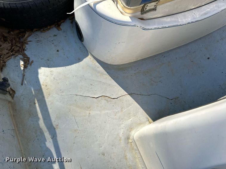 image for item LK9726 2007 Blue Wave  220 Deluxe boat