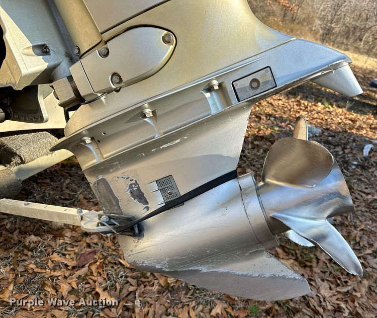 image for item LK9726 2007 Blue Wave  220 Deluxe boat