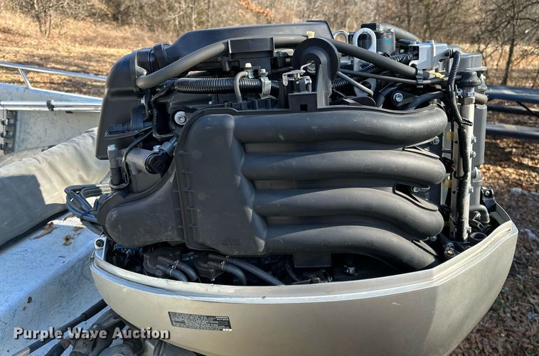 image for item LK9726 2007 Blue Wave  220 Deluxe boat