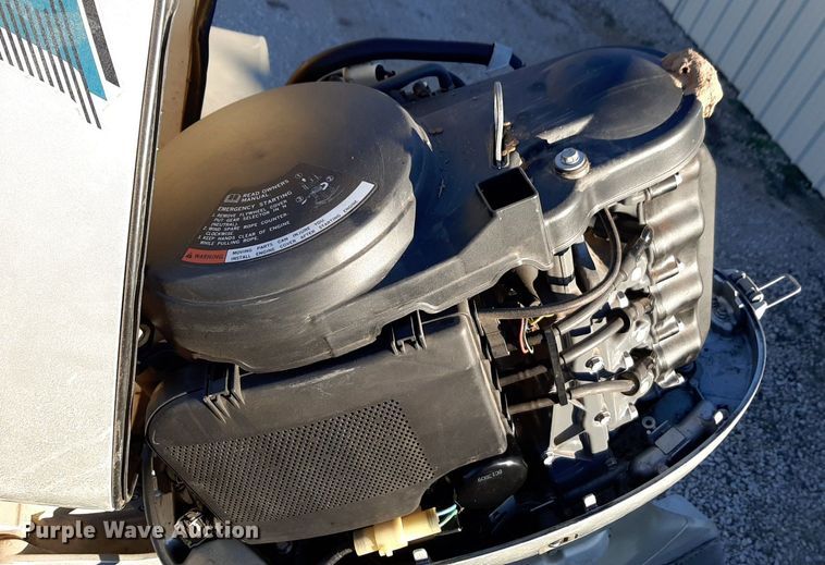 image for item LY9006 1986 Duracraft 1660  boat