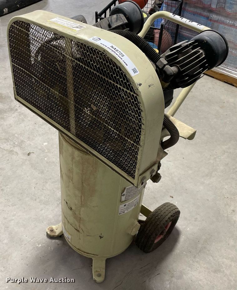 Ingersoll Rand P1.5IUA9 air compressor in Burneyville, OK Item