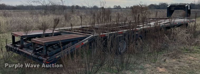 image for item NA9727 1999 Rocking Chair  equipment trailer