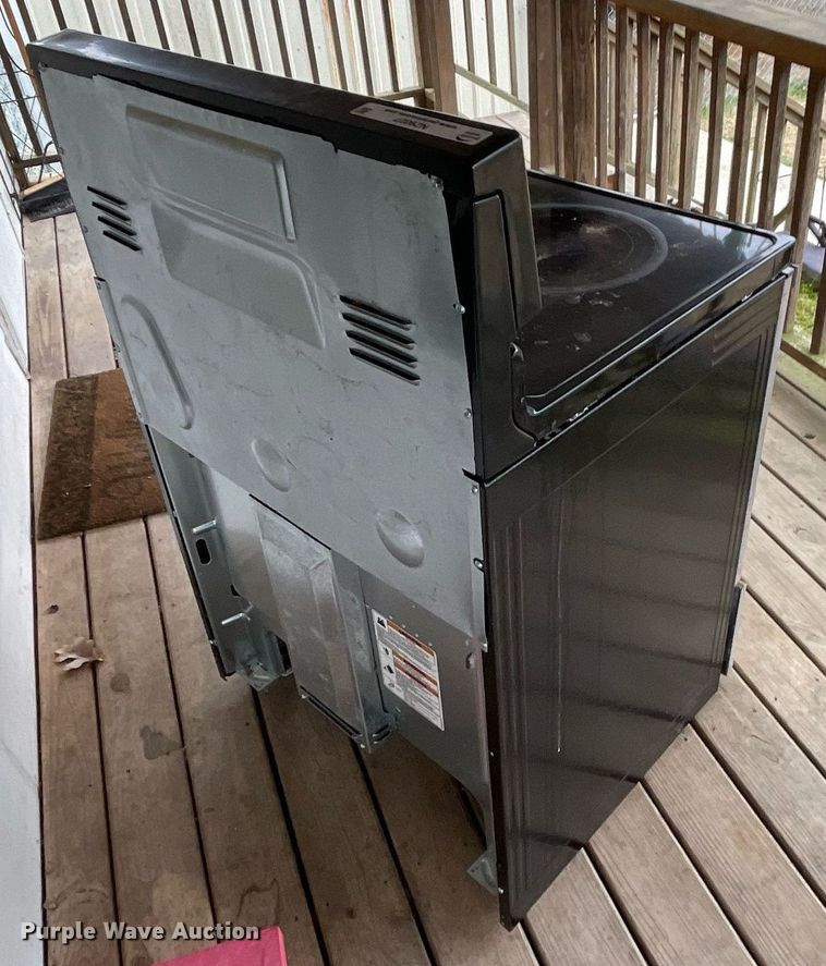 image for item NZ9027 Whirlpool electric range