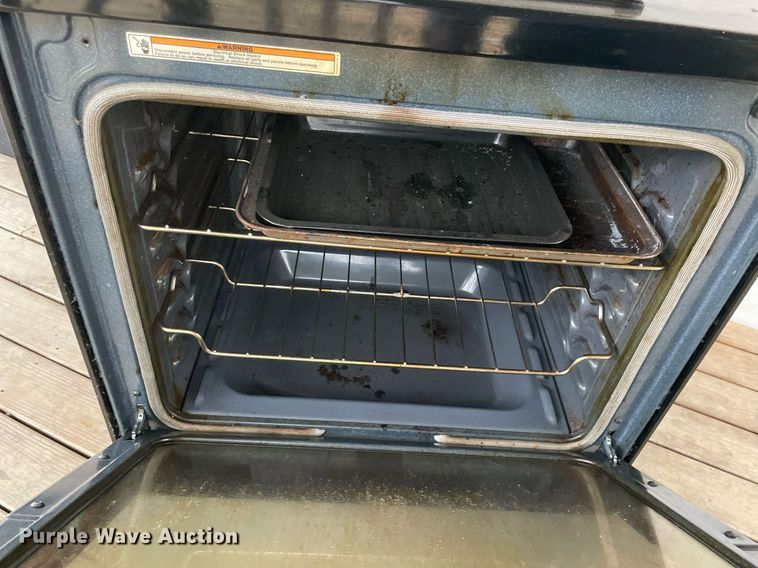 image for item NZ9027 Whirlpool electric range