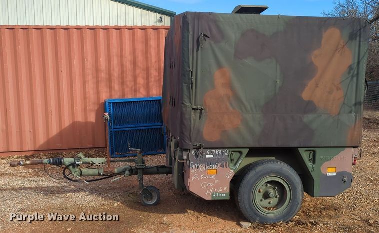 image for item OD9139 U.S. Department of the Navy TFK 250  field kitchen trailer