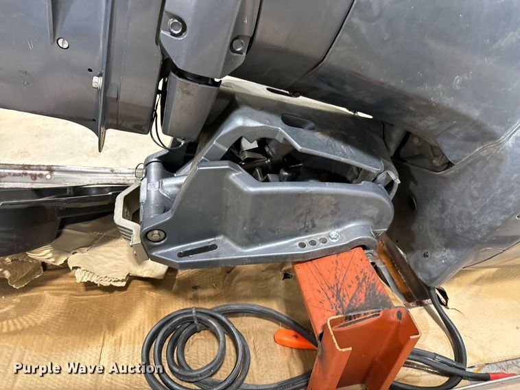 image for item OD9920 2006 Yamaha F150TLR  boat engine