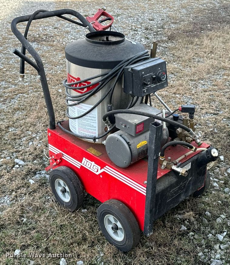 image for item OD9926 Hotsy HC165L1  pressure washer