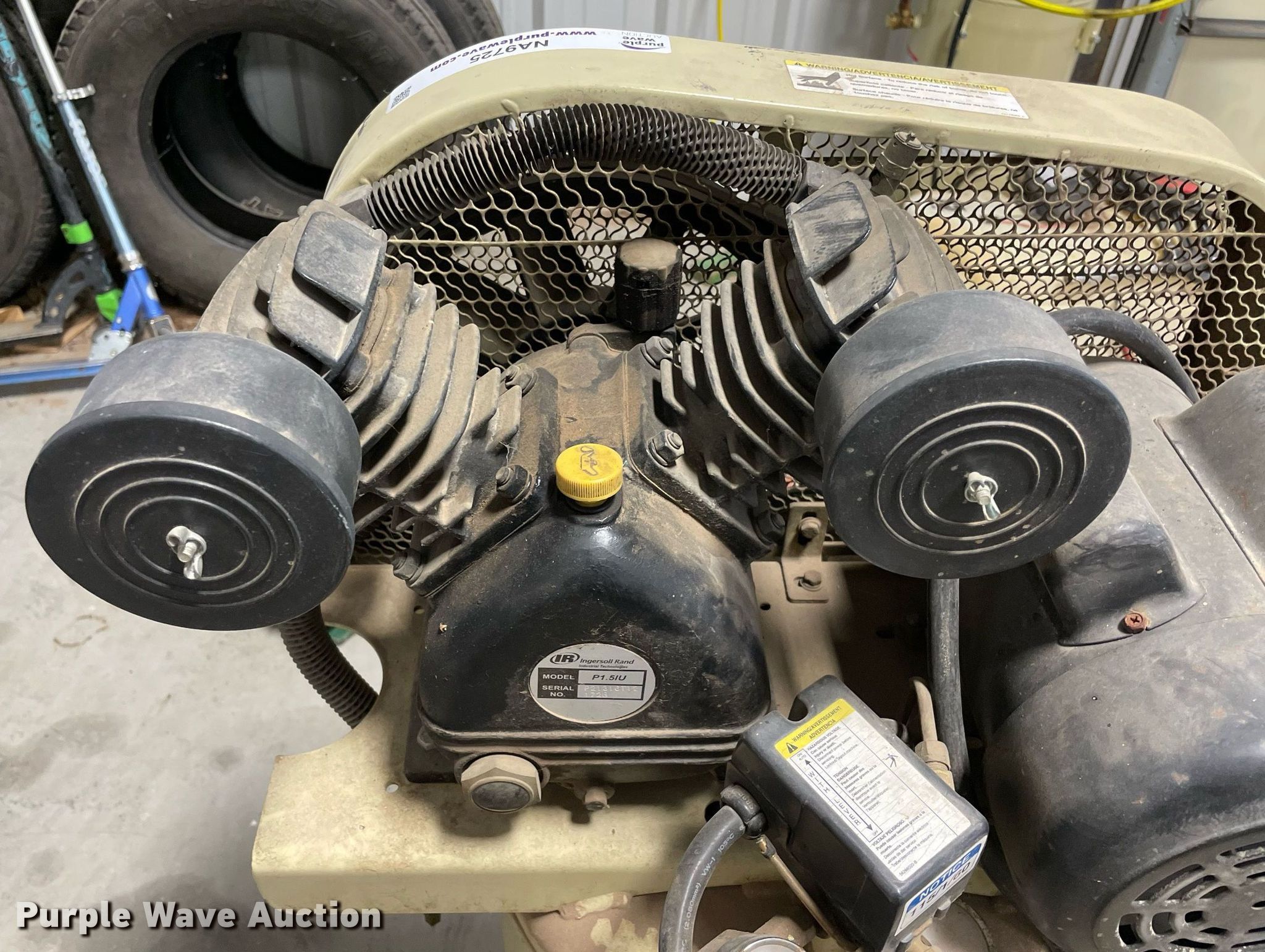Ingersoll Rand P1.5IUA9 air compressor in Burneyville, OK Item