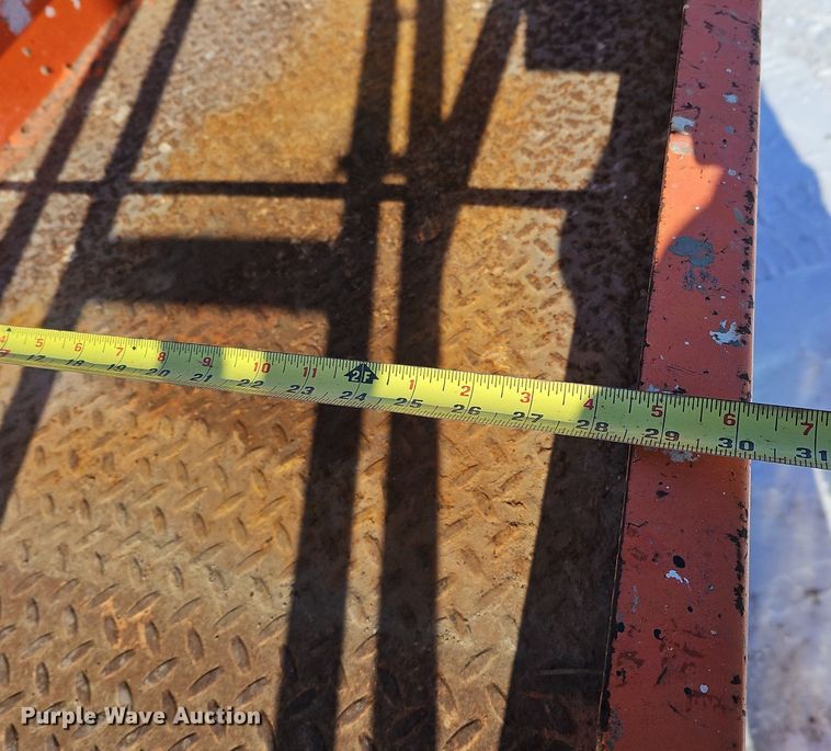 image for item DK0498 2015 Snorkel S3219E  scissor lift