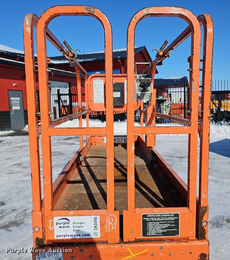 image for item DK0498 2015 Snorkel S3219E  scissor lift