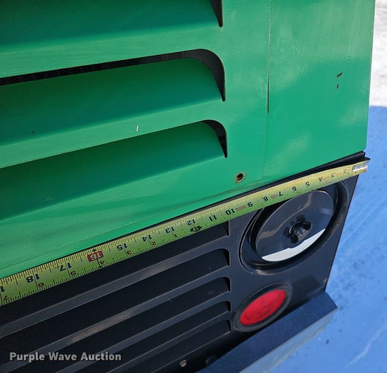 image for item DK0500 2014 Sullivan Palatek D185PDZSB  air compressor