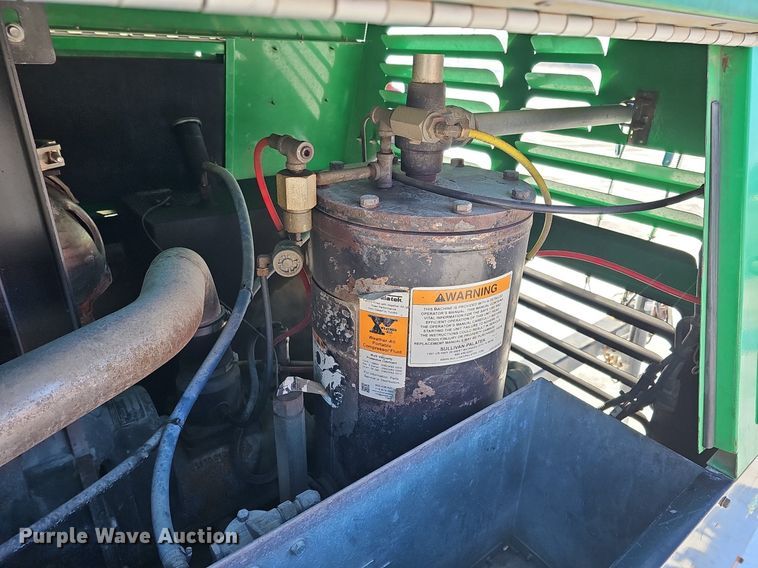 image for item DK0500 2014 Sullivan Palatek D185PDZSB  air compressor