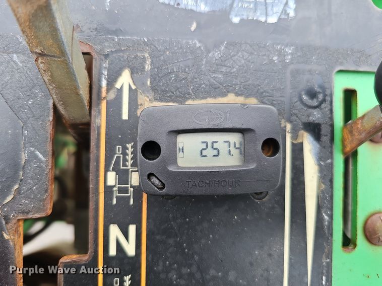 image for item DK0504 2013 Vermeer RTX100 trencher