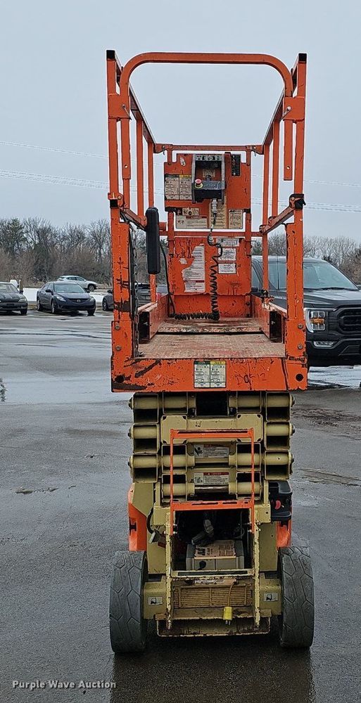 image for item DK0505 2016 JLG 2632ES  scissor lift