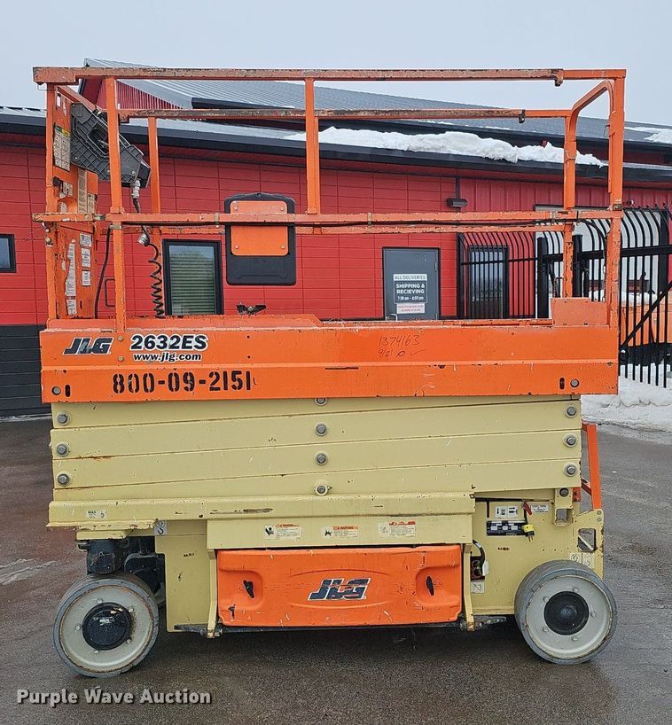 image for item DK0505 2016 JLG 2632ES  scissor lift