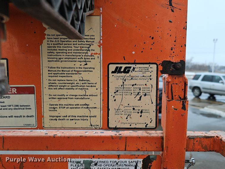 image for item DK0505 2016 JLG 2632ES  scissor lift
