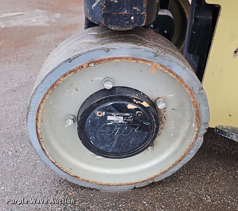 image for item DK0505 2016 JLG 2632ES  scissor lift