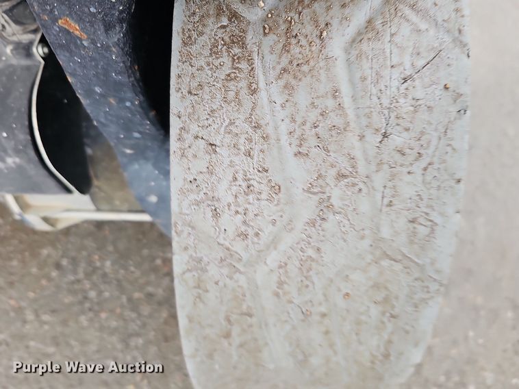 image for item DK0505 2016 JLG 2632ES  scissor lift