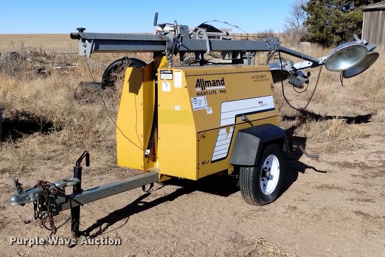 image for item DK8965 Allmand Night-Lite Pro  light plant