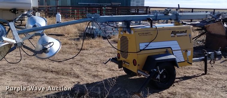 image for item DK8965 Allmand Night-Lite Pro  light plant