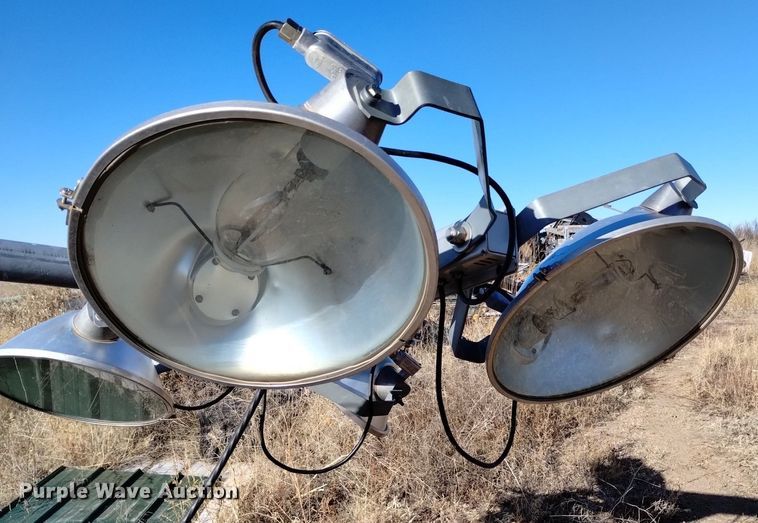 image for item DK8965 Allmand Night-Lite Pro  light plant